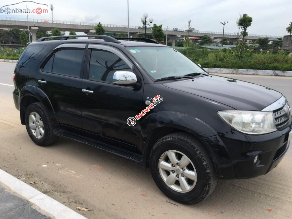 Bán Toyota Fortuner V 2009, màu đen, giá cạnh tranh-6