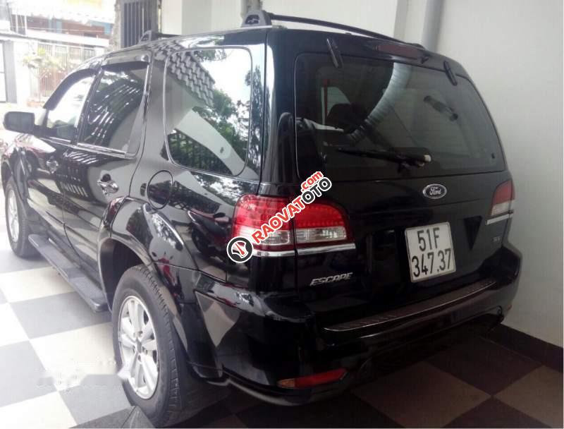 Bán chiếc xe Ford Escape 2.3 đời 2009, màu đen, số tự động, xe rất đẹp-3