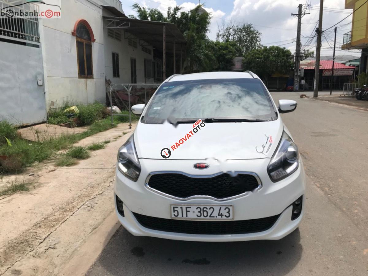 Bán Kia Rondo DAT năm sản xuất 2015, màu trắng, xe gia đình -8