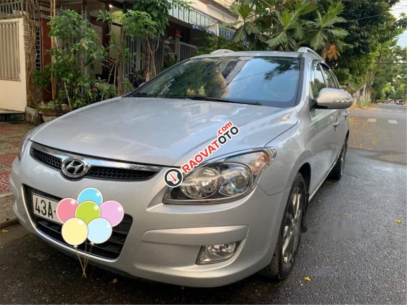 Bán Hyundai i30 CW đời 2010, màu bạc, xe nhập  -2