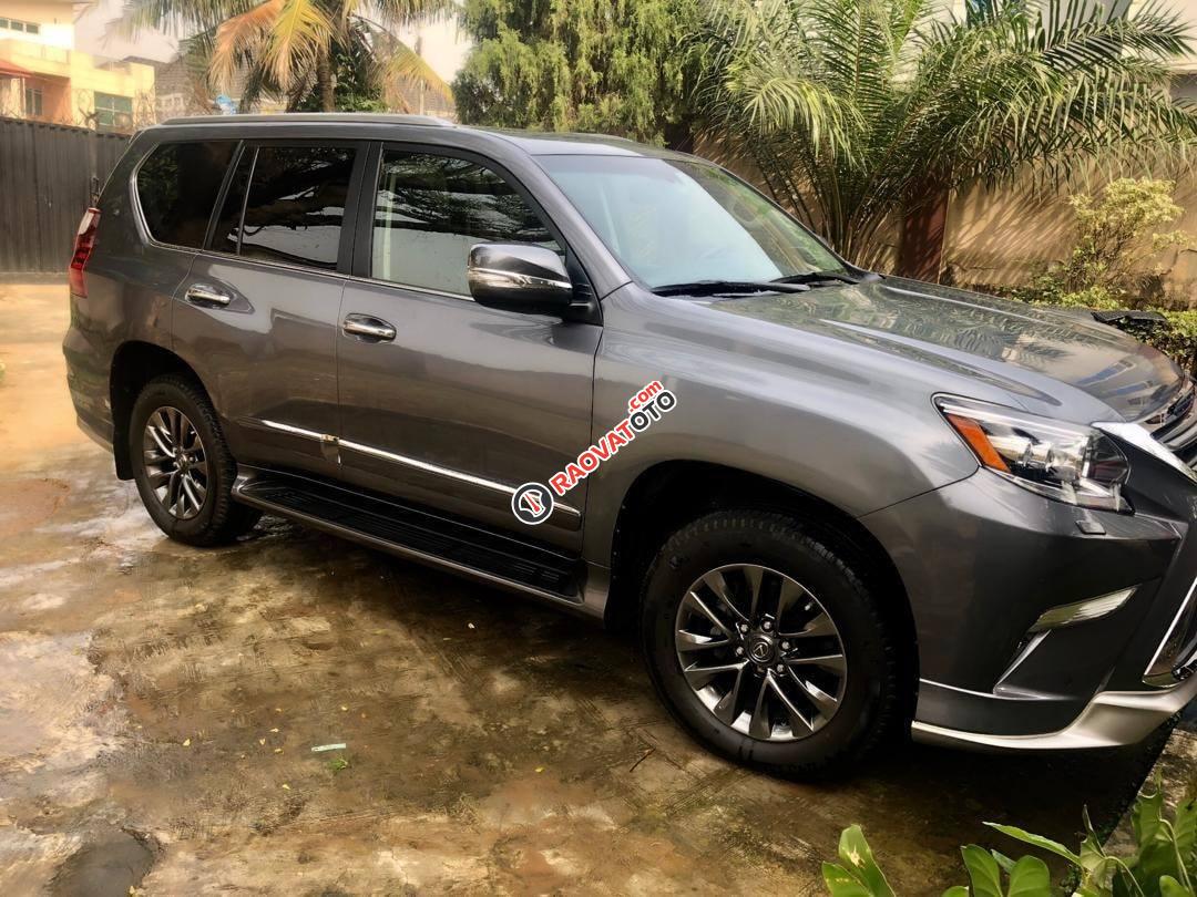 Bán xe Lexus GX460 2018 màu xám, bản full option, 7 chỗ Luxury-6