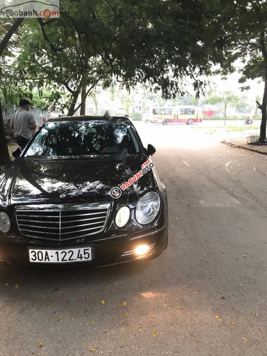 Bán Mercedes E200 2007, màu đen-7