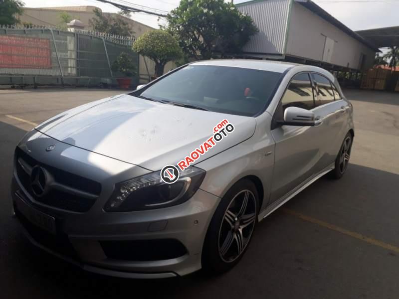 Bán Mercedes A250 AMG năm sản xuất 2014, màu bạc, nhập khẩu-4