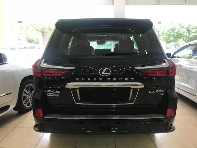 Giao ngay Lexus LX570 MBS 4 ghế massage, cửa hít mới 100% 2019 màu đen, nội thất nâu da bò-3