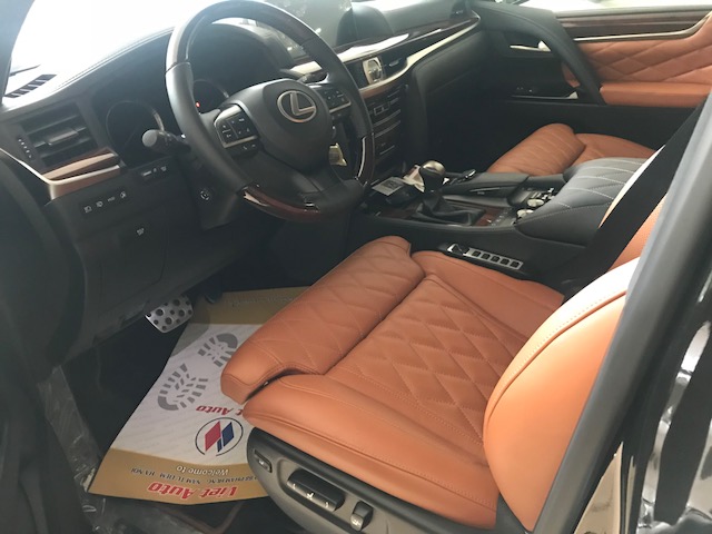 Giao ngay Lexus LX570 MBS 4 ghế massage, cửa hít mới 100% 2019 màu đen, nội thất nâu da bò-10