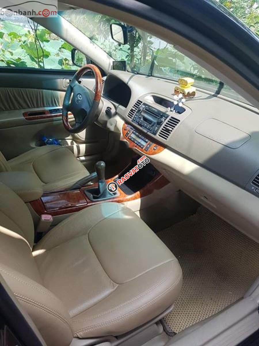 Bán ô tô Toyota Camry 2.4G năm 2004, màu đen chính chủ -1