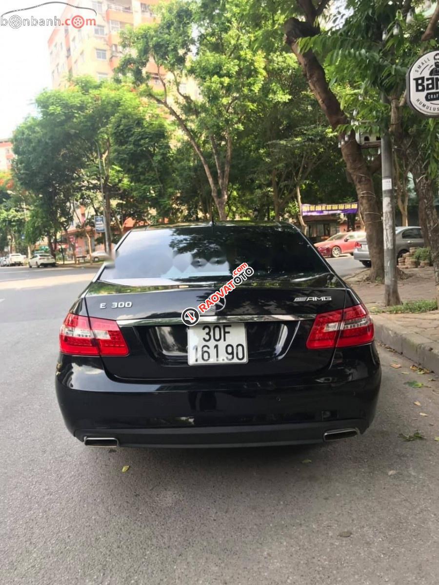 Cần bán xe Mercedes E300 sản xuất 2009, màu đen, giá chỉ 735 triệu-5