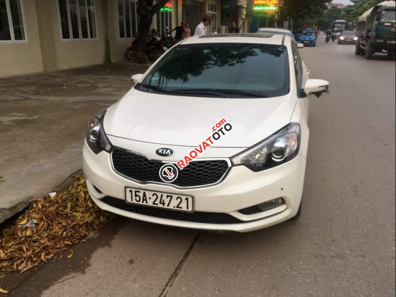 Bán Kia K3 AT năm 2016, màu trắng, cam kết chưa đâm đụng, ngập nước-0