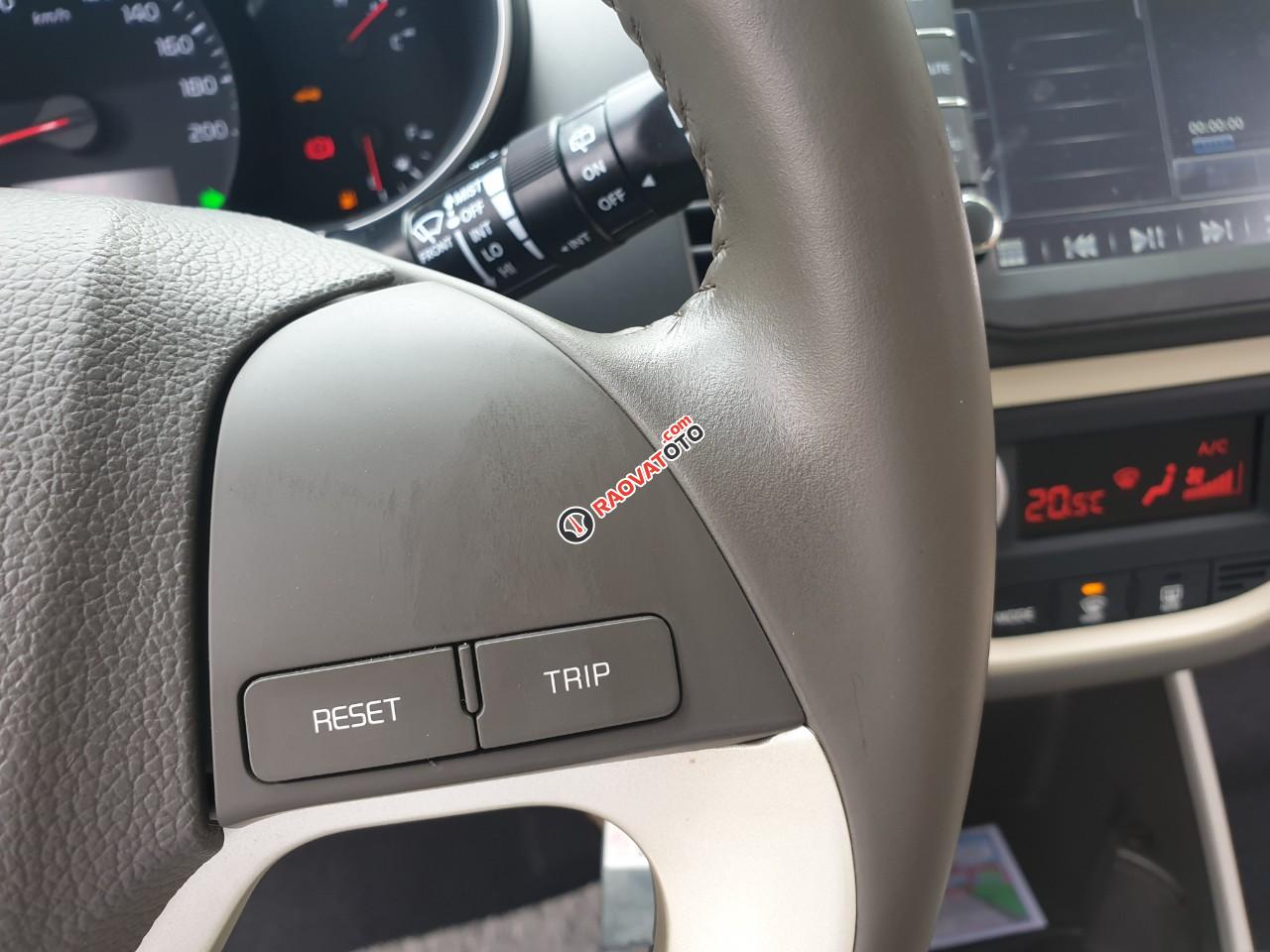 Bán Kia Morning 1.25AT năm 2017, màu đỏ -1