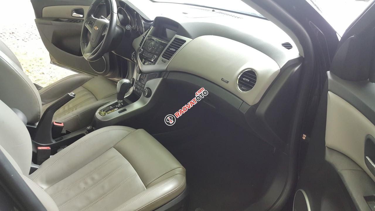 Bán Chevrolet Cruze LTZ 1.8AT màu đen vip số tự động sản xuất 2015 biển Sài Gòn đi đúng 37000km-2