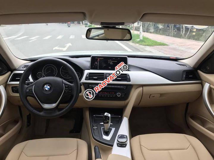Bán BMW 3 Series 328i sản xuất năm 2013, màu trắng, nhập khẩu nguyên chiếc như mới, giá 939tr-15