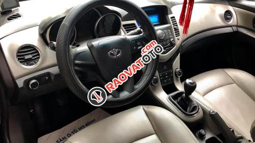 Bán xe cũ Chevrolet Cruze MT sản xuất 2011, màu đen-3