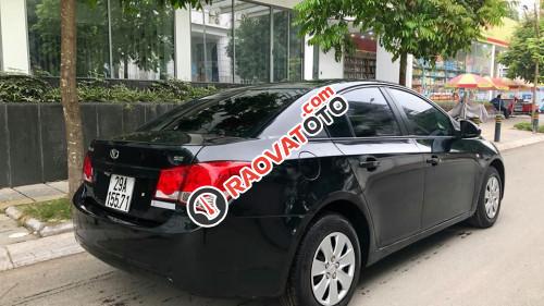Bán xe cũ Chevrolet Cruze MT sản xuất 2011, màu đen-7