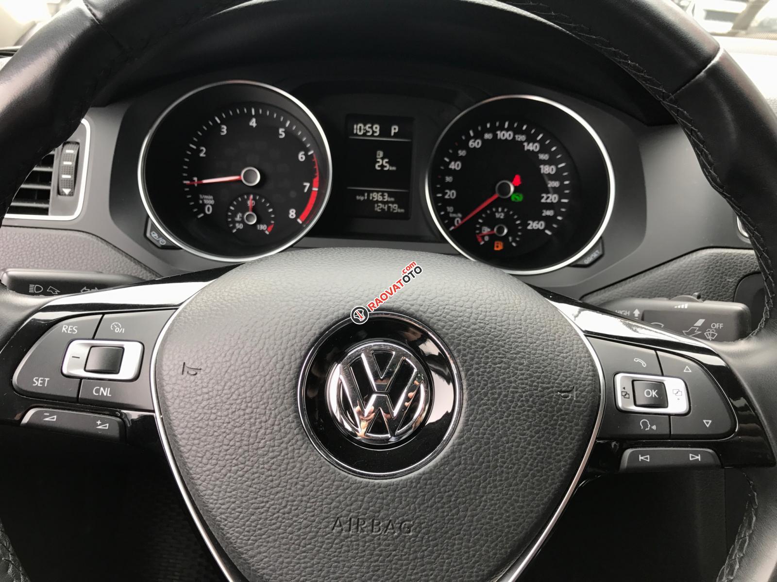 Bán Volkswagen Jetta 2016 màu xám-5