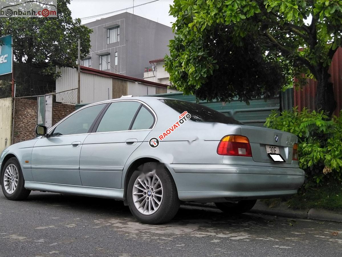 Cần bán xe BMW 5 Series 525i đời 2001, màu xanh lam số tự động, giá tốt-4