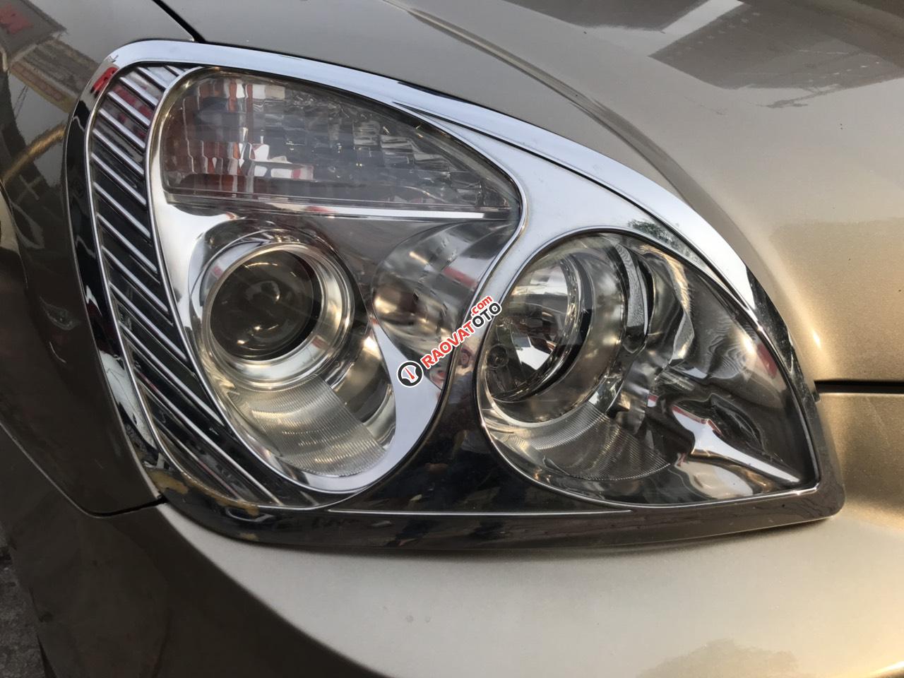 Cần bán Kia Carens 2.0MT 2016, màu vàng-5