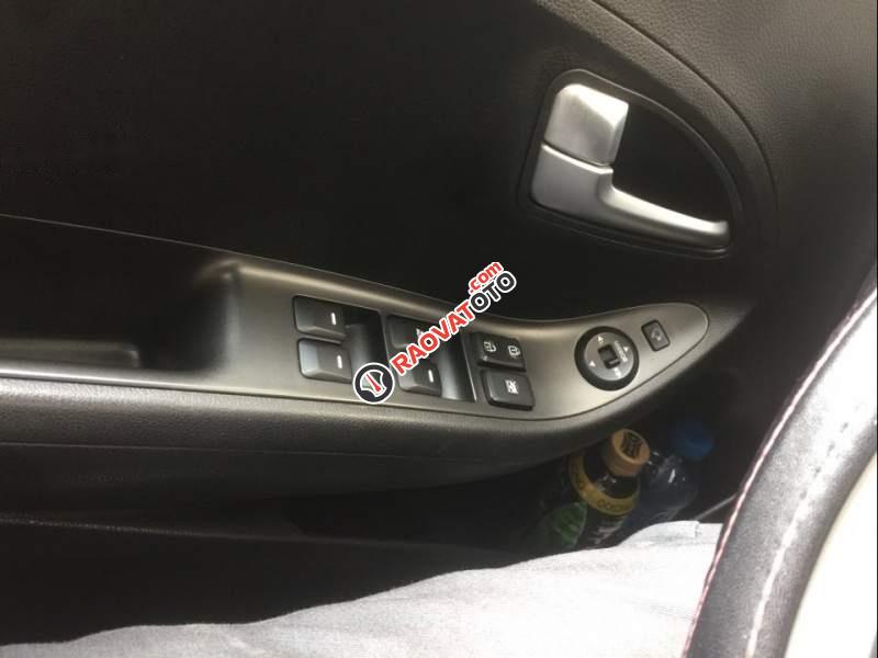 Cần bán xe Kia Picanto AT sản xuất 2014, màu trắng  -2