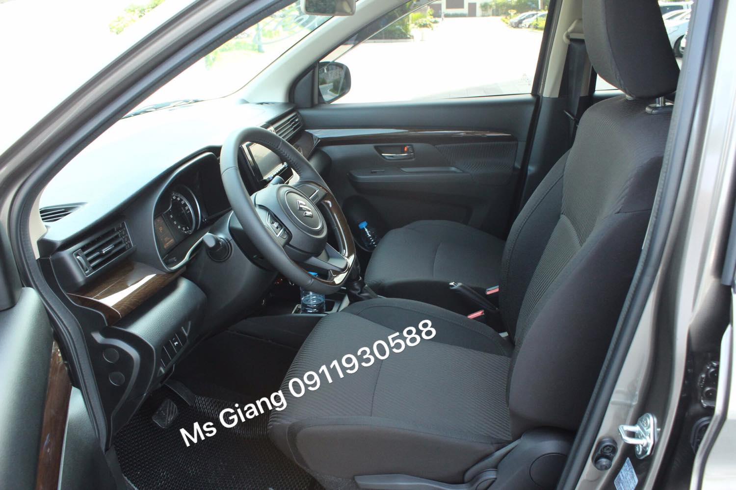 Cần bán Suzuki Ertiga glx 2019, màu xám, nhập khẩu giá cạnh tranh-0