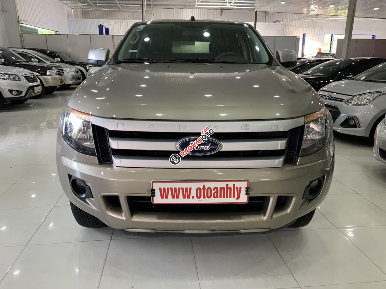 Bán Ford Ranger sản xuất 2015, màu vàng kem-0