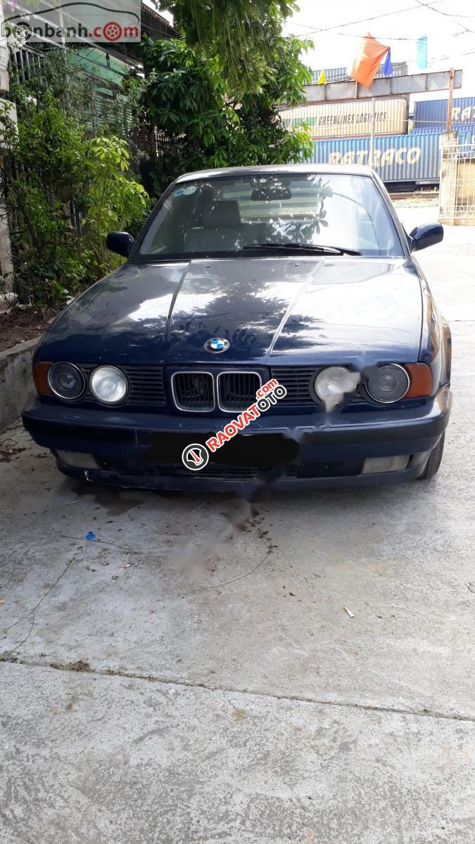 Cần bán BMW 5 Series 525i AT năm sản xuất 1990, màu xanh lam,    -4