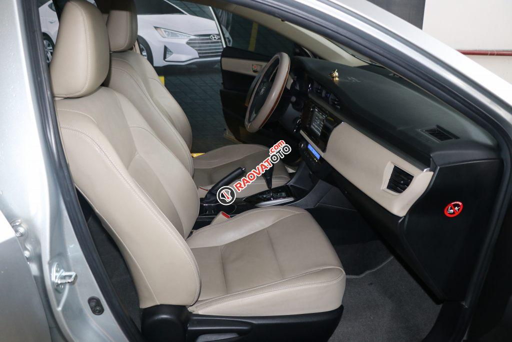 Cần bán Toyota Corolla altis G 1.8AT đời 2014, màu bạc giá cạnh tranh-5
