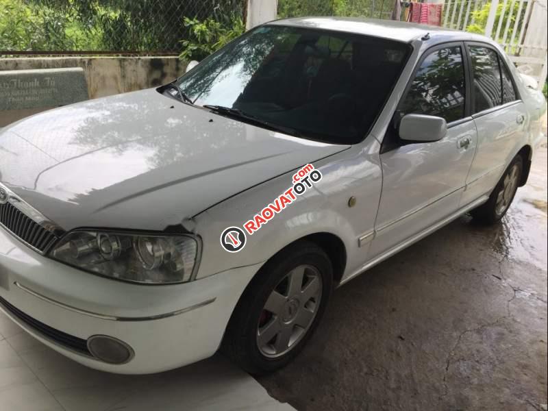 Bán xe Ford Laser GHIA đời 2002, màu trắng, giá 148tr-4