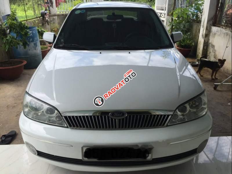 Bán xe Ford Laser GHIA đời 2002, màu trắng, giá 148tr-3