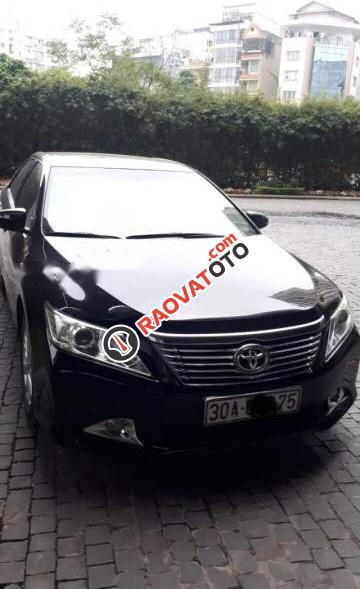 Bán xe Toyota Camry 2.0 đời 2013, màu đen, đăng ký tháng 12/2013-2