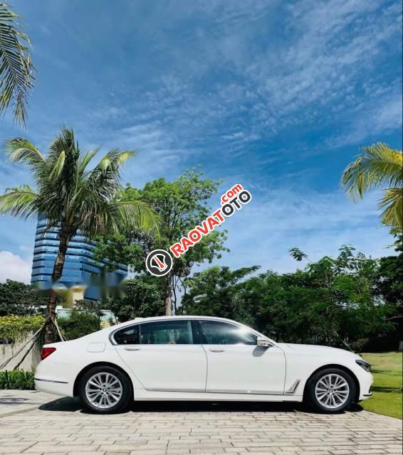 Bán BMW 730Li năm 2019, màu trắng, xe nhập-3