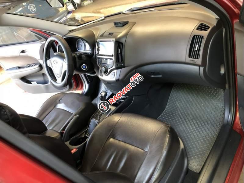 Bán Hyundai i30 CW đời 2011, màu đỏ, xe nhập, giá 415tr-4