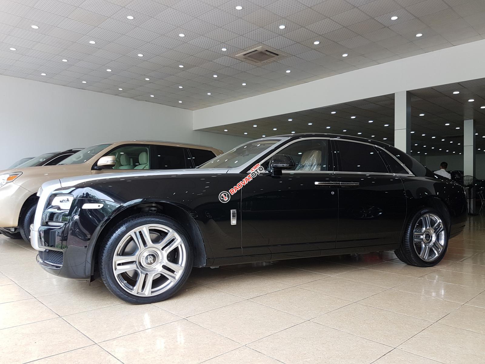 Bán Rolls-Royce Ghost Series II màu đen sản xuất 2015 đăng ký cá nhân-3