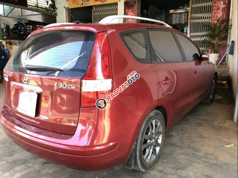 Bán Hyundai i30 CW đời 2011, màu đỏ, xe nhập, giá 415tr-1