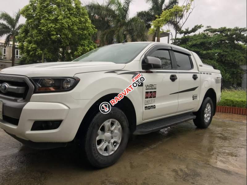 Chính chủ bán Ford Ranger AT 2017, màu trắng, nhập khẩu nguyên chiếc-4