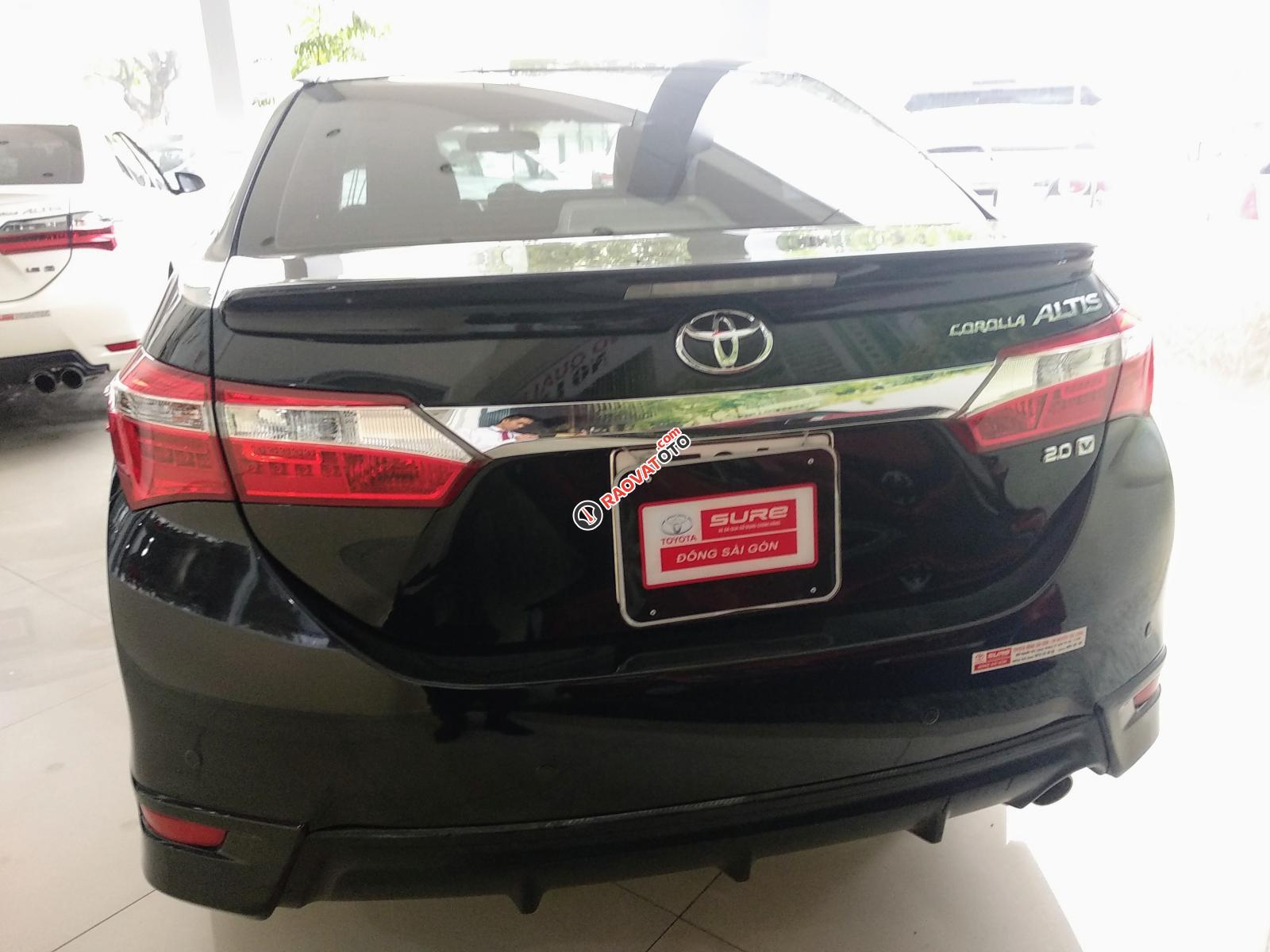 Bán Toyota Corolla Altis 2.0V đời 2016, màu đen, ưu đãi giá tốt hơn cho khách nào đến xem xe trực tiếp-2