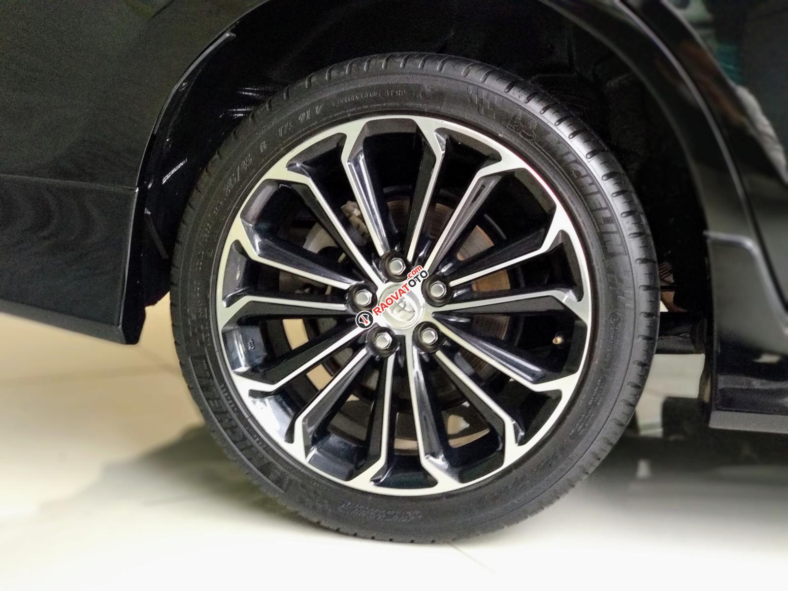 Bán Toyota Corolla Altis 2.0V đời 2016, màu đen, ưu đãi giá tốt hơn cho khách nào đến xem xe trực tiếp-4