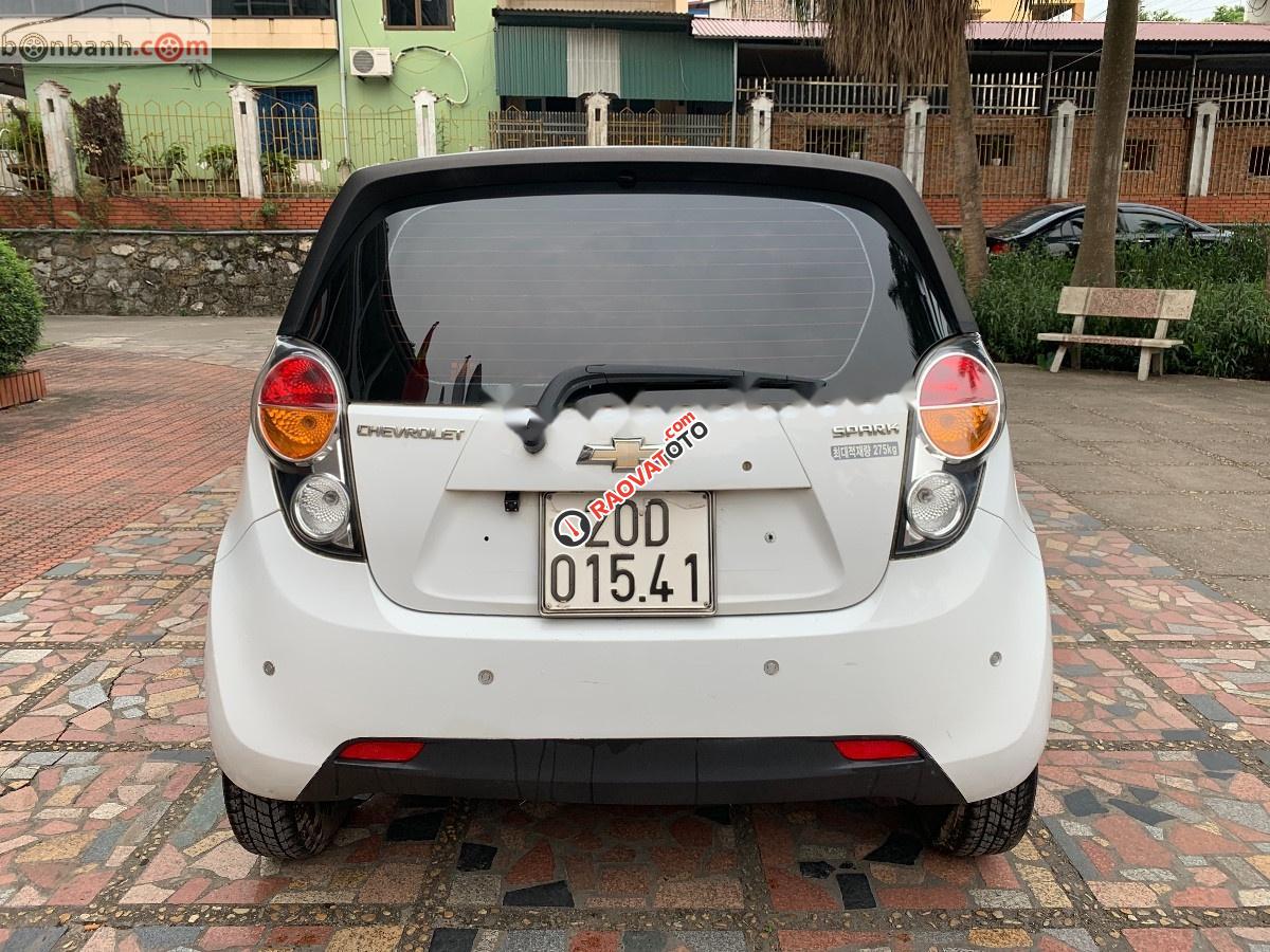 Bán xe Chevrolet Spark Van 1.0 AT đời 2011, màu trắng, nhập khẩu nguyên chiếc số tự động, giá 168tr-8