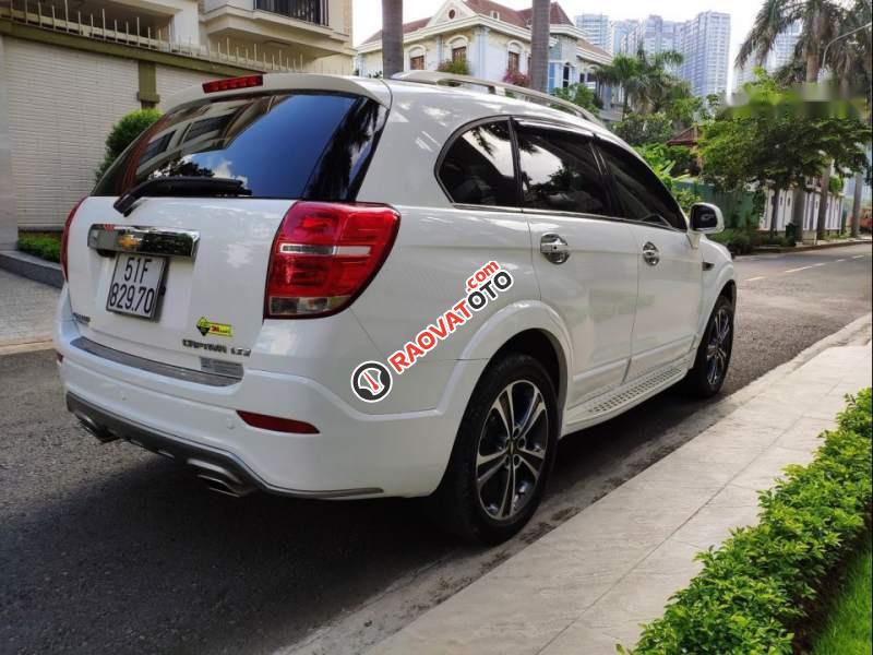 Bán ô tô Chevrolet Captiva Rew đời 2016, màu trắng, xe đúng 1 đời chủ-2
