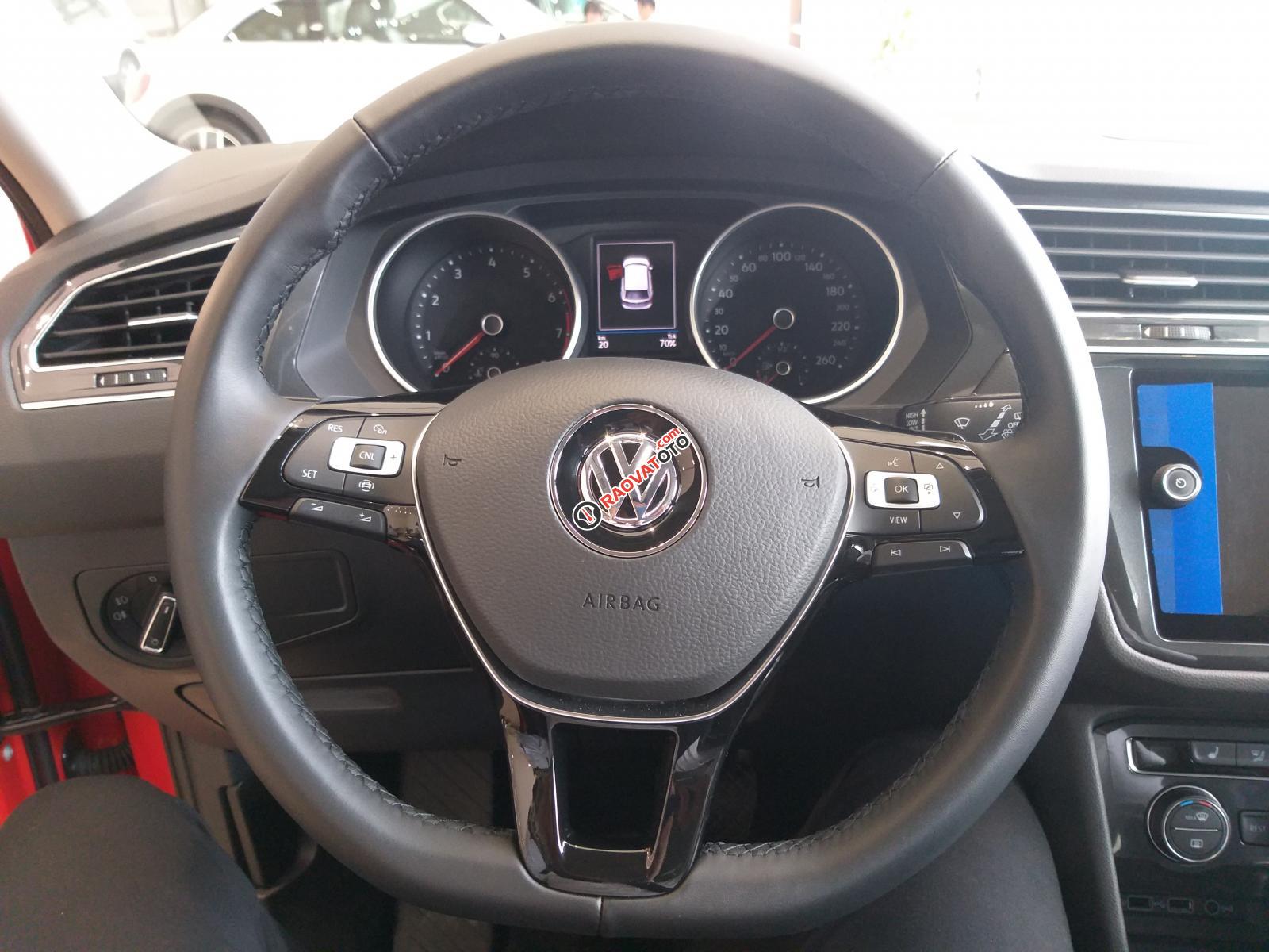 Cần bán xe Volkswagen Tiguan 2018, màu cam, nhập khẩu nguyên chiếc-8