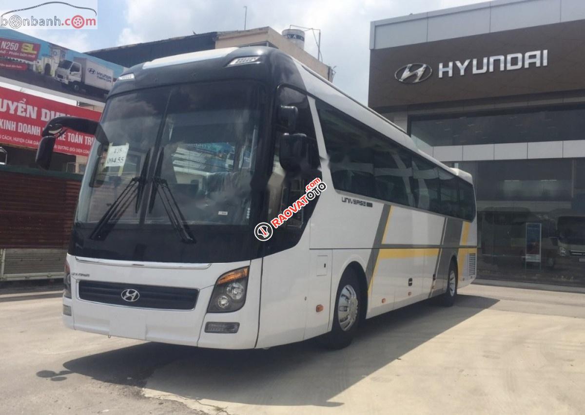 Cần bán Hyundai Universe AVANCED 2019, màu trắng-6