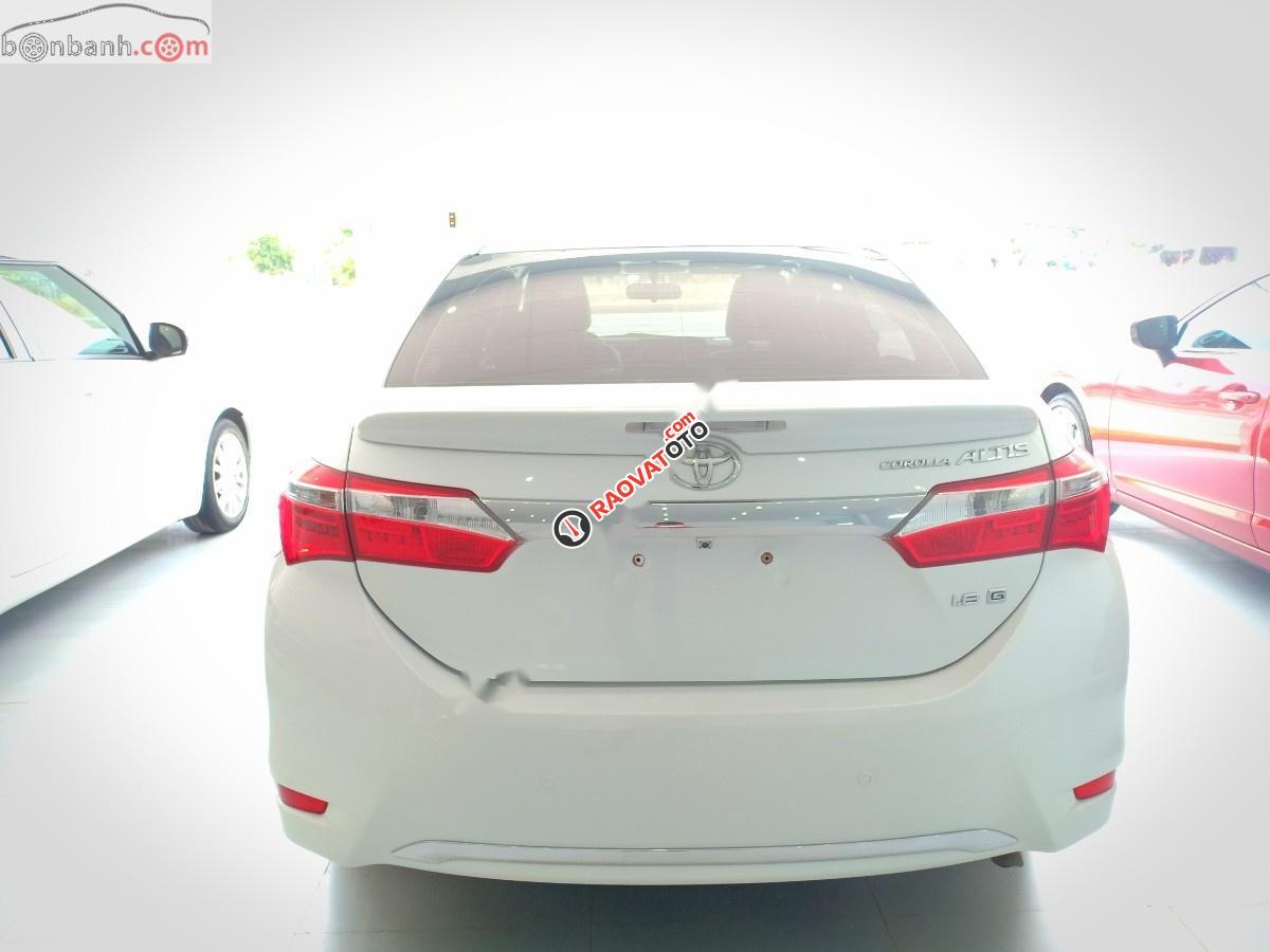 Cần bán lại xe Toyota Corolla altis 1.8G đời 2015, màu trắng-1