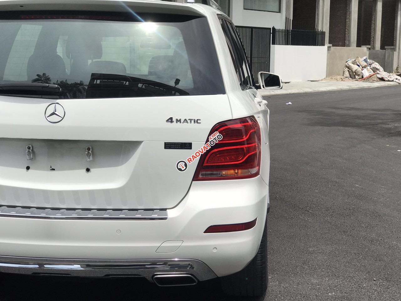 Mercedes GLK 300 sản xuất 2012, màu trắng, odo 43.000km-2