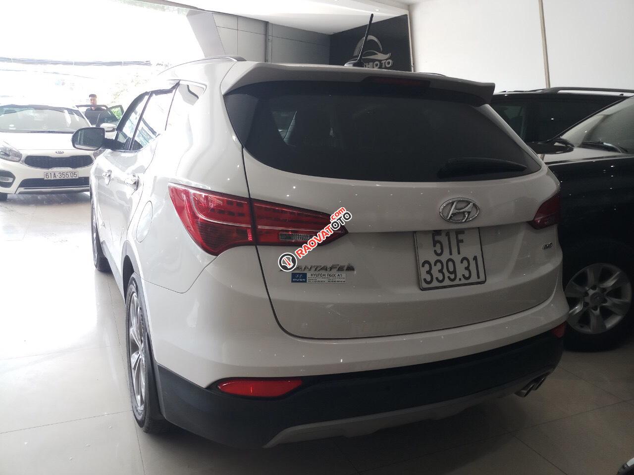 Cần bán Hyundai Santa Fe 4WD đời 2015, xe gia đình một chủ từ đầu, sơn zin-3