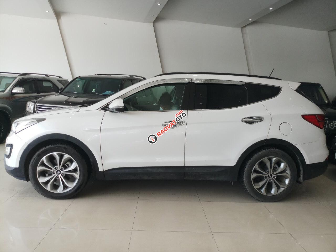 Cần bán Hyundai Santa Fe 4WD đời 2015, xe gia đình một chủ từ đầu, sơn zin-2