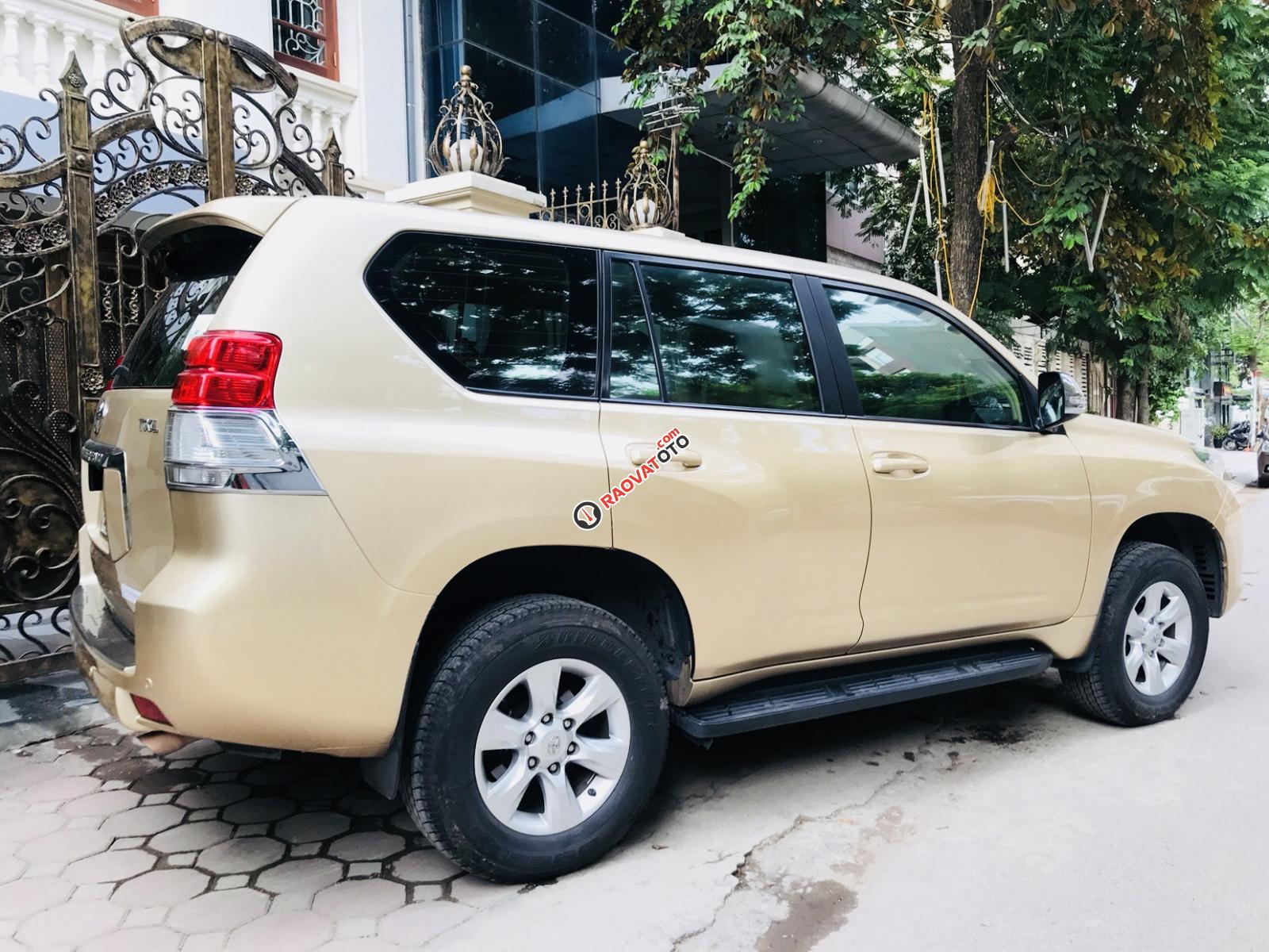 Bán Toyota Prado 2.7 TXL năm 2011, màu vàng-4