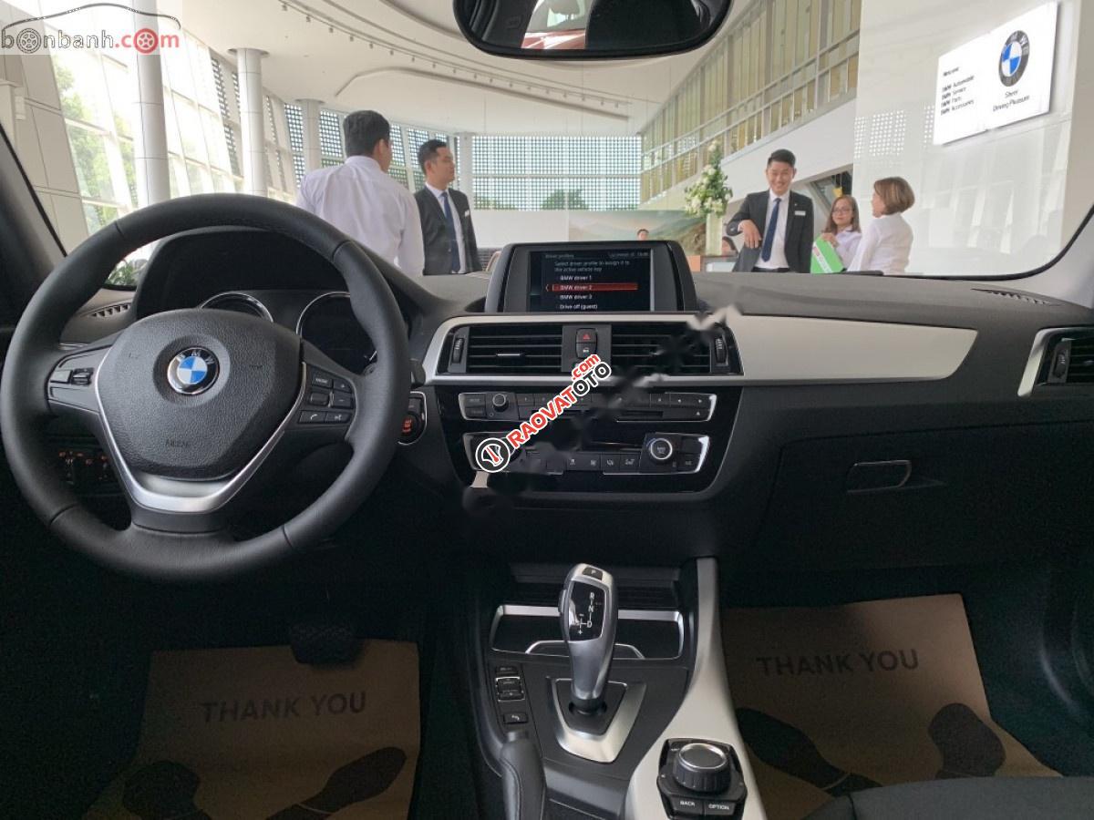 Bán xe BMW 118i 2018, màu xanh lam, xe nhập-2