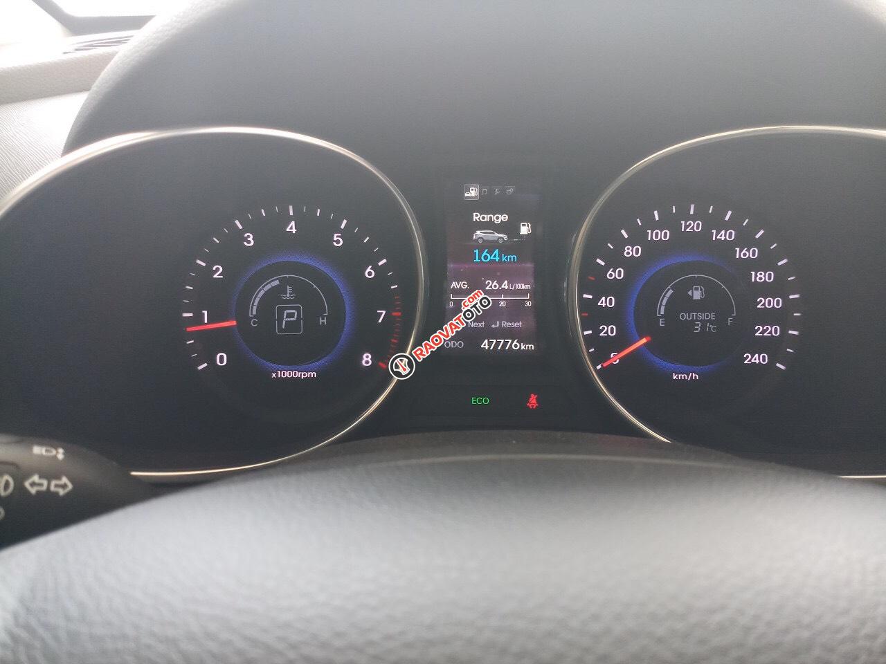 Cần bán Hyundai Santa Fe 4WD đời 2015, xe gia đình một chủ từ đầu, sơn zin-6