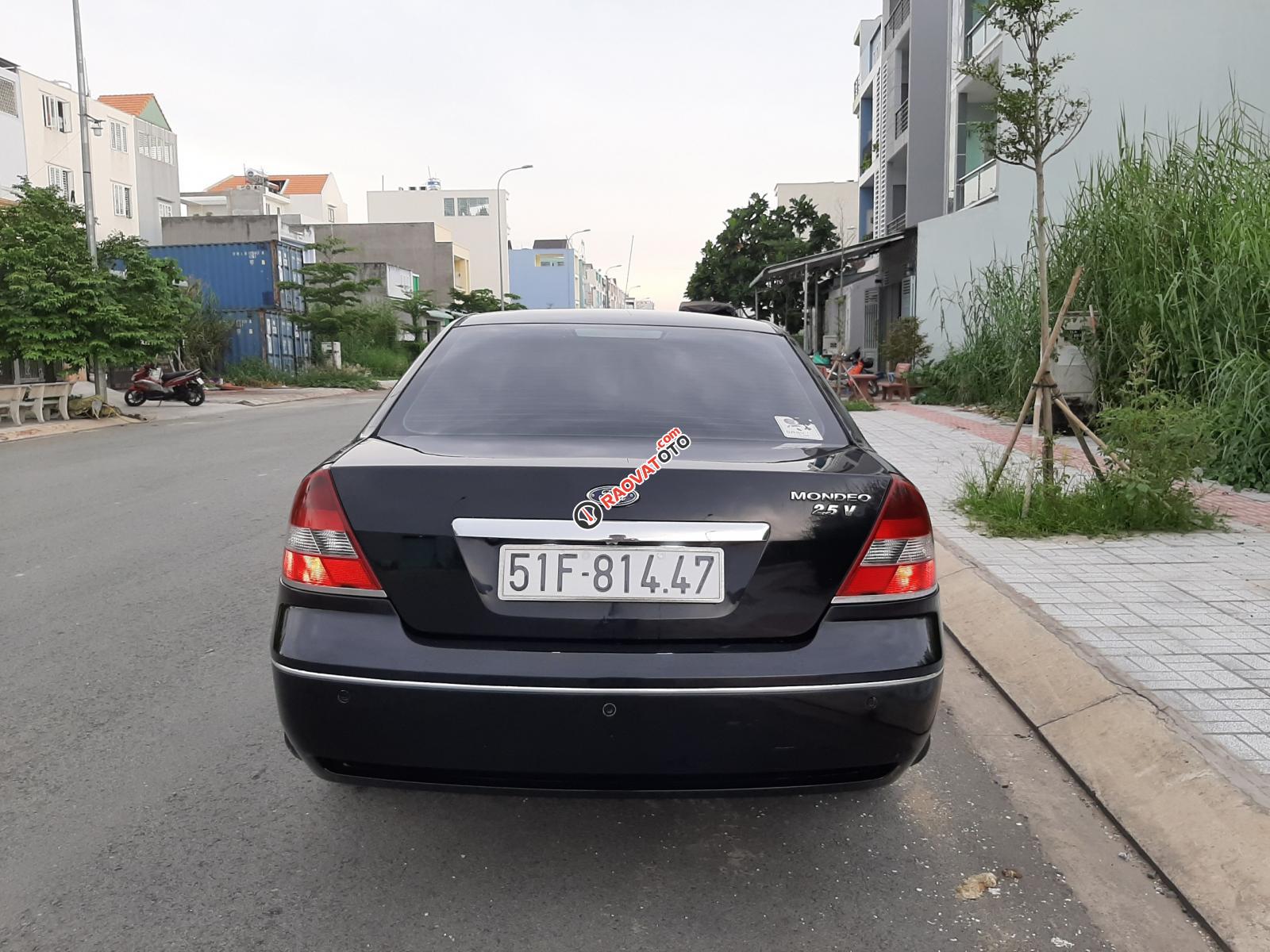 Bán xe Ford Mondeo 2.5 V6, 1 vạch 2004, màu đen, giá rẻ 185tr-11