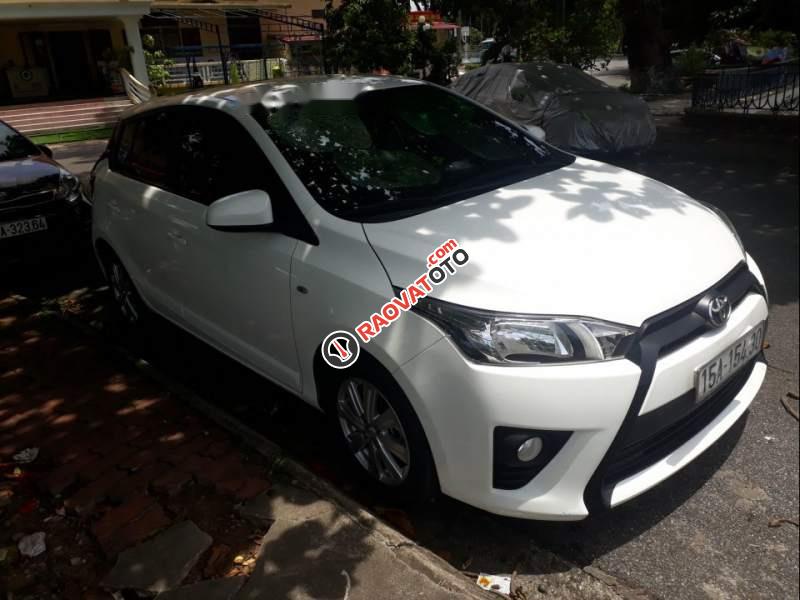 Bán Toyota Yaris 1.3 E 2016, màu trắng chính chủ, giá 580tr-0