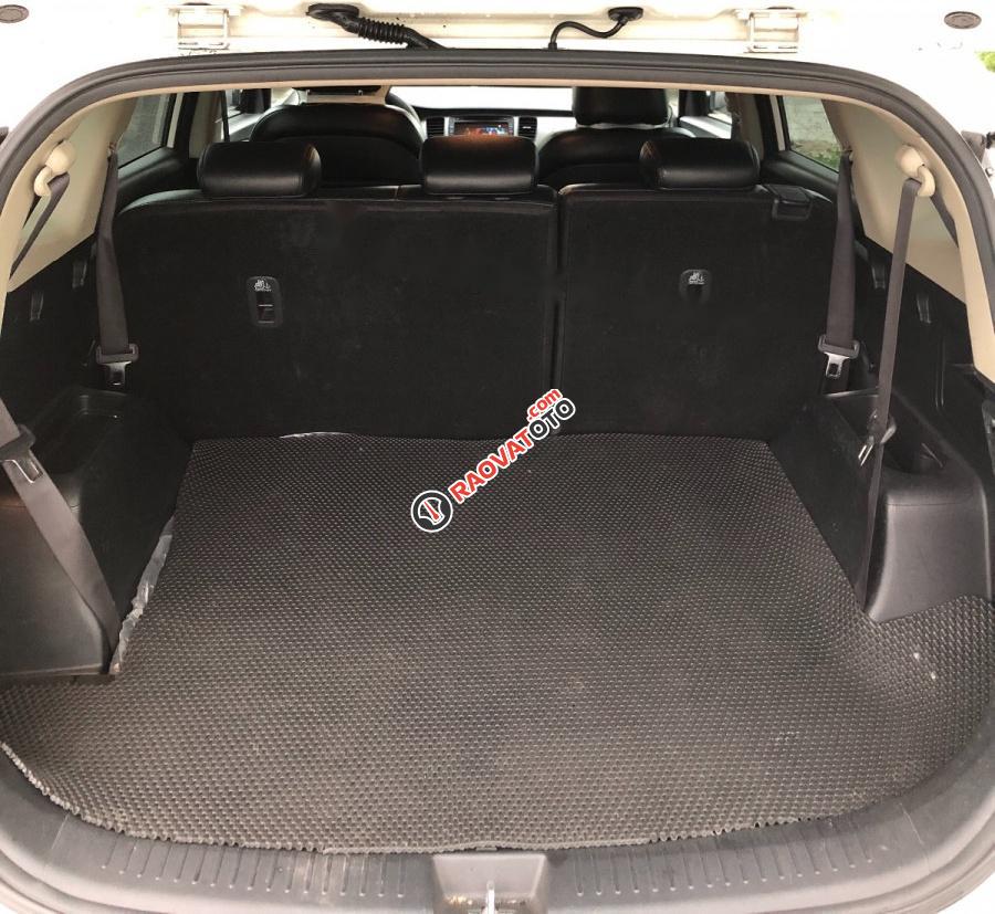 Bán Kia Rondo GAT đời 2015, màu trắng số tự động-5