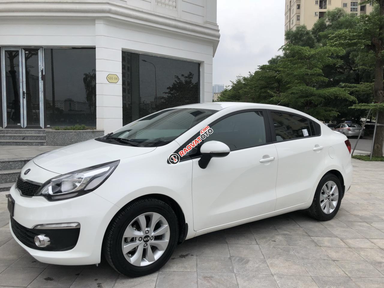 Bán ô tô Kia Rio Sedan, số tự động, 1.4L, nhập khẩu Hàn Quốc đời 2016, màu trắng, nhập khẩu-2